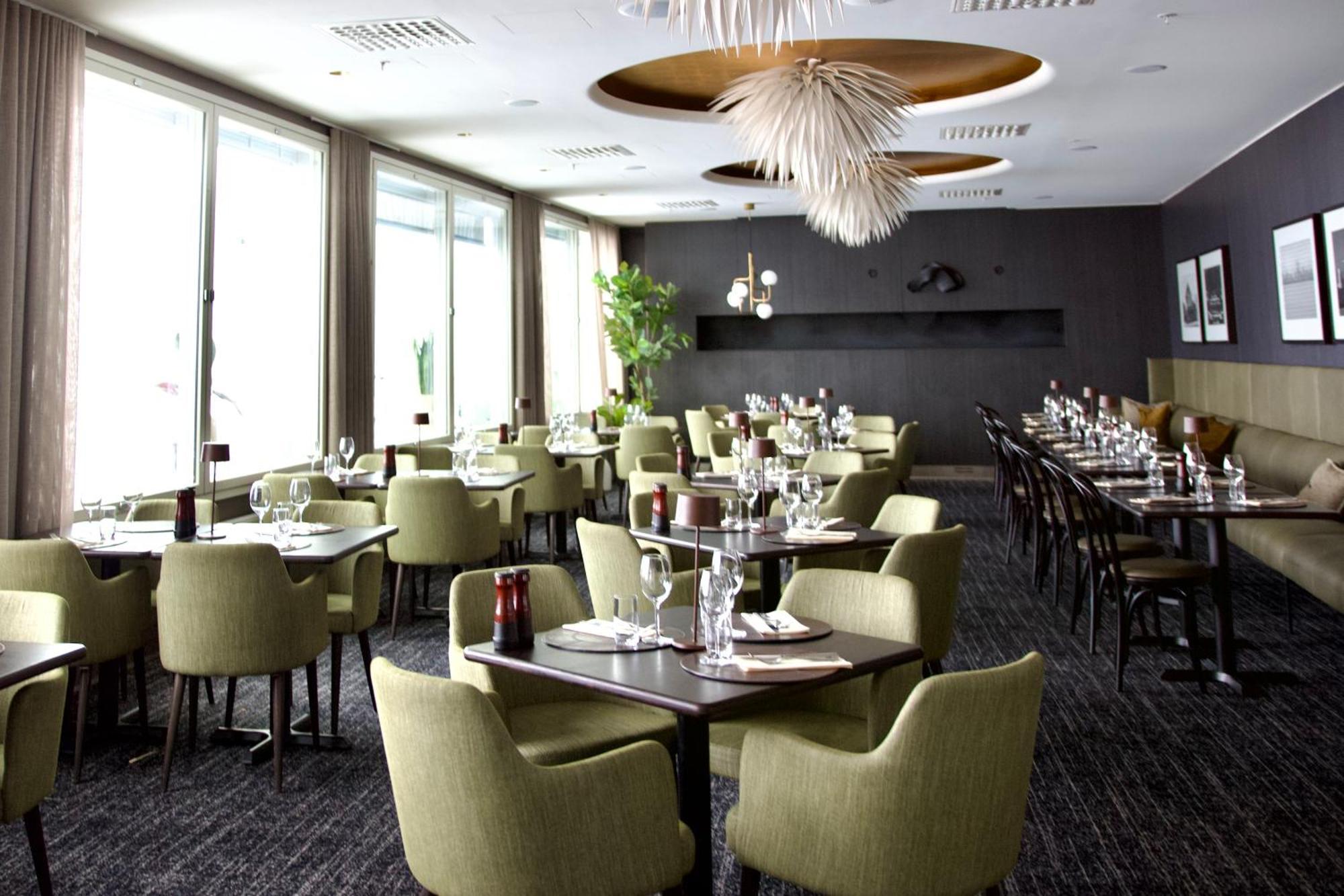 Clarion Airport Terminal Hotel